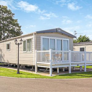 Mobile Home 8